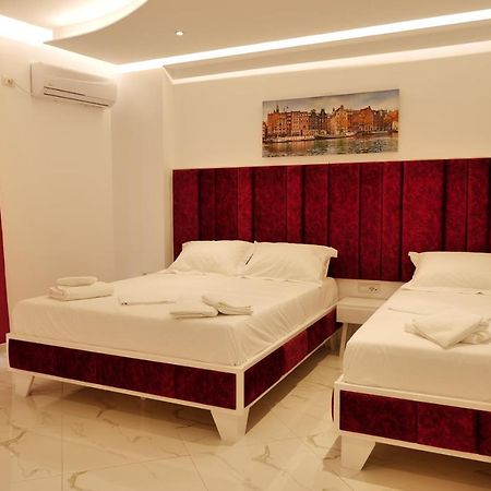 Lumi Hotel Saranda Kültér fotó