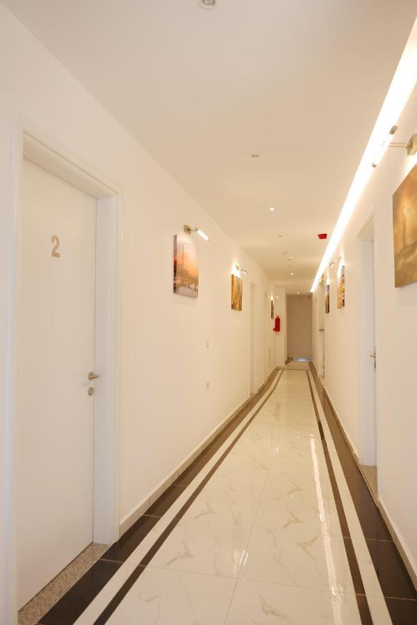 Lumi Hotel Saranda Kültér fotó