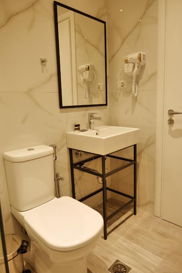 Lumi Hotel Saranda Kültér fotó